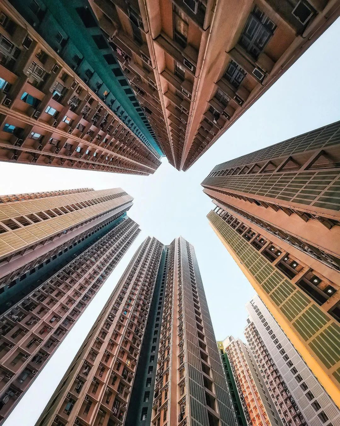 为什么仰拍更容易出大片?|拍摄|镜头|画面|视角|建筑_新浪新闻