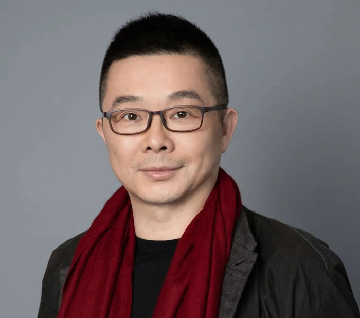 ▲全国工商联家具装饰业商会副秘书长谢鑫