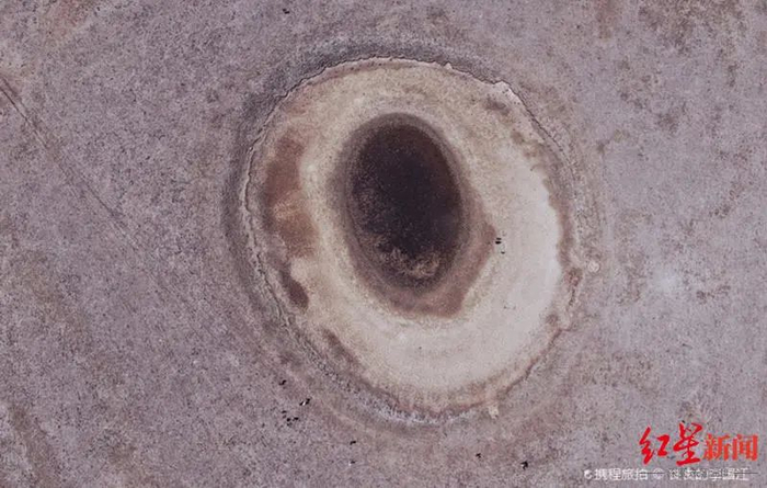 理塘秘境：“格聂之眼” 图片来自携程旅拍签约旅行家@丧丧的李国江