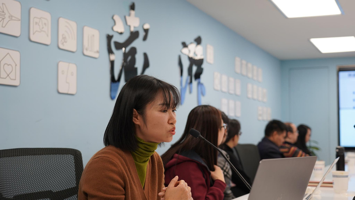 陈丽红在“澎湃下午茶”现场。刘懿琛图