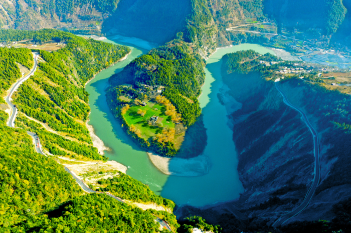 怒江美丽公路 李文圣 摄