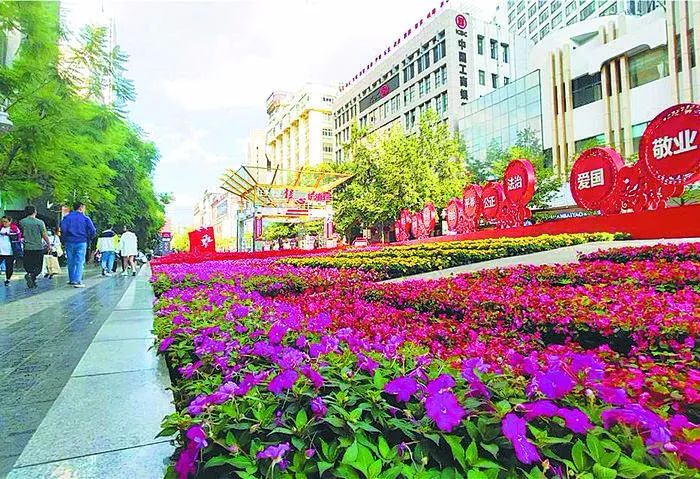 昆明市南屏街街区一景 曹松 摄