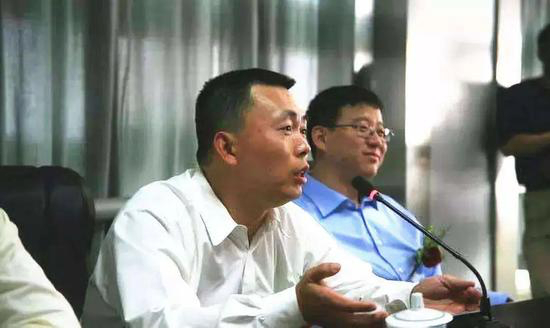 ▲当年段永平出手救网易，既是出于与丁磊的交情，也是看懂了网易的价值是被低估的。图片来自网络。