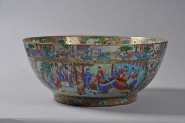 图说：清·广彩潘趣酒碗