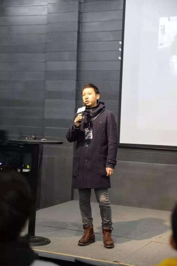 蒋飞 上美数码官方微信图