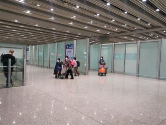 T3航站楼B出口（国际航班出口）图片来源：每经记者 冷辉 张卓青 摄