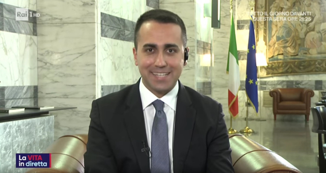 接受意大利国家电视台1台视频采访的迪马约 &nbsp;视频截图