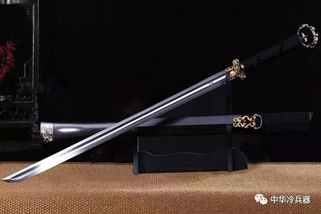 “神刀”——环首刀的诞生与普及|西汉|钢铁_新浪新闻