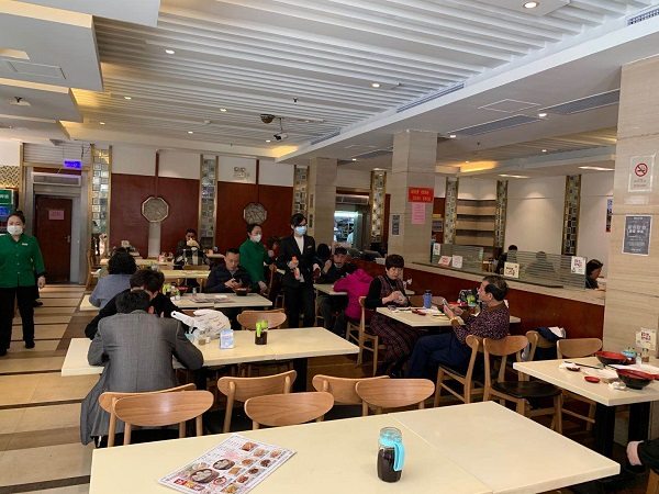 图说：上海人终于盼来堂食回归啦