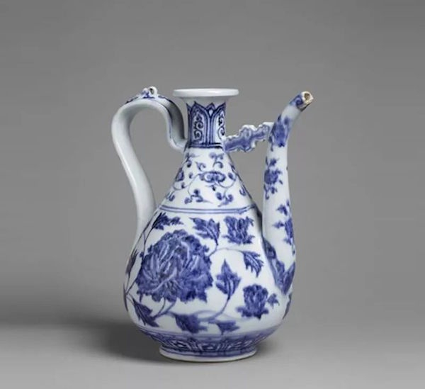 明永乐，官窑青花执壶 奥斯曼帝国转赠法国，法国吉美亚洲艺术博物馆藏
