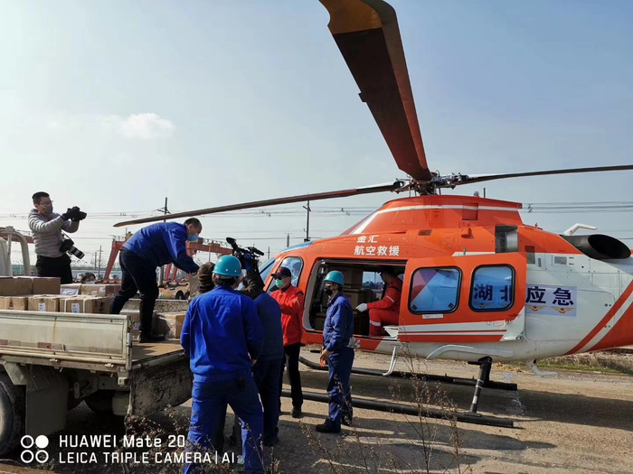  航空运输物资现场