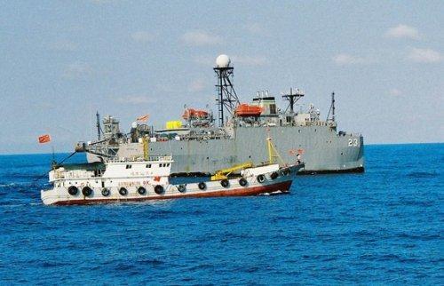 日本下水一艘特殊双体船，船上常驻美军情报人员，用心值得警惕