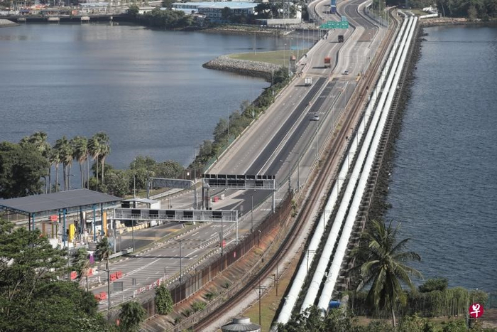  马来西亚封国第一天的新柔长堤