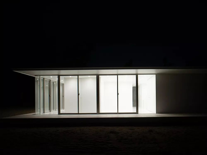 △ 上下滑动查看更多图片