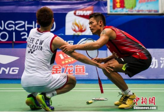 资料图：李宗伟与林丹。中新社记者 龙宇阳 摄