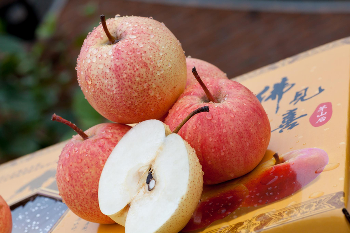 佛见喜梨是茅山后村独有的品种。受访者供图