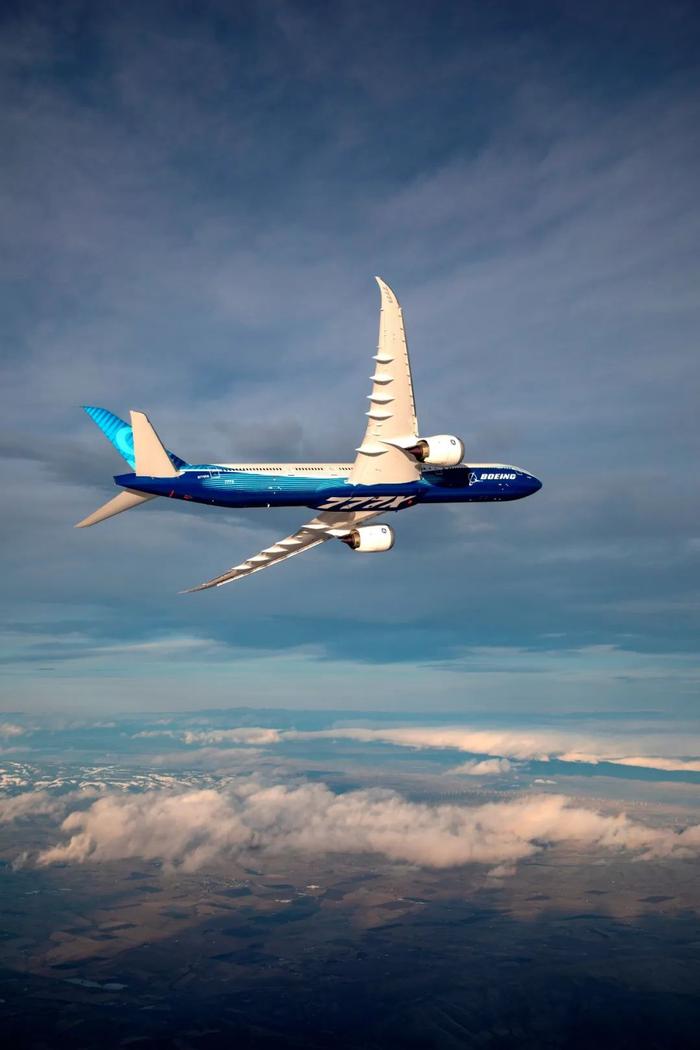 世界最大双发客机，一架顶运20飞机4架
