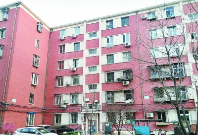     昌平西环里海子旧居。应忆航摄