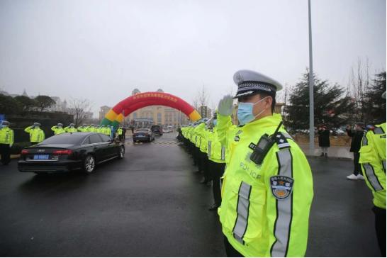 白衣执甲赴危难，海泉热涌待英雄 ——援鄂返青医疗队入住青岛海泉湾疗休养