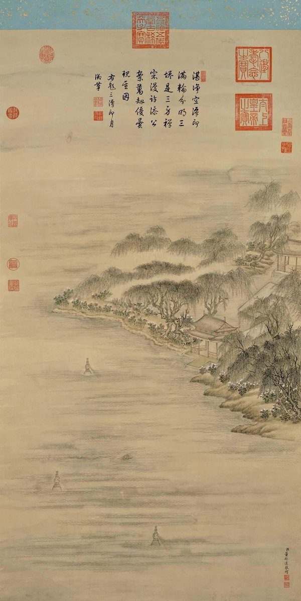 清·董邦达《三潭印月》，纸本设色，89x45厘米，台北故宫博物院藏