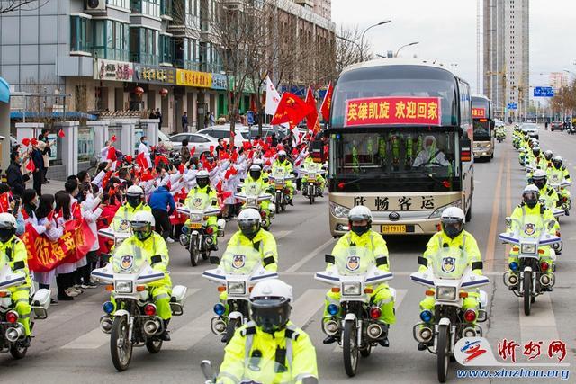 接英雄“回家”!忻州市驰援湖北省第二批医疗队3月26日返忻