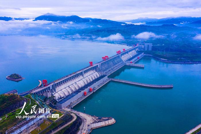 三峡水库向长江中下游补水100亿立方米