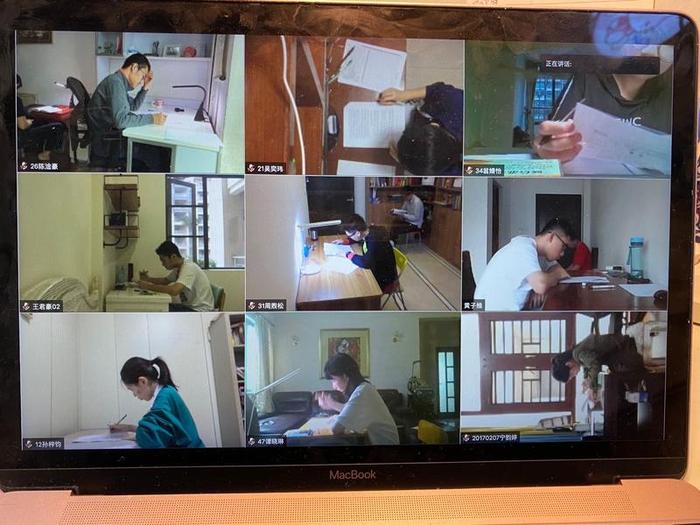 广州全市“高三阶段训练”：家长化身监考员，学生校内横向比较参考