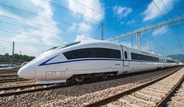 中国西北三省合建的高铁，全长达618公里，预计今年年底通车！