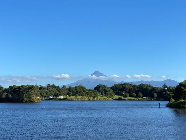 新普利茅斯“富士山”