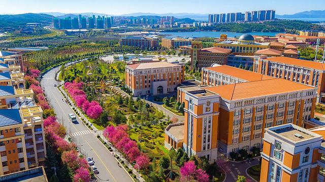 云南大学：立足西南，服务国家，辐射两亚，走向世界（附投档线）