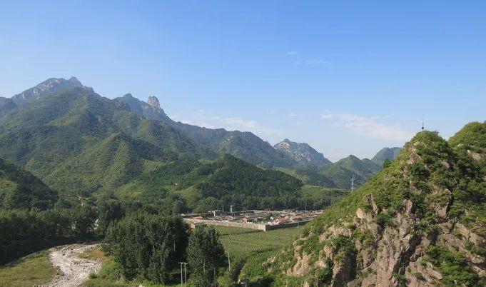 拥有天然氧吧的民俗旅游村——密云区遥桥峪村