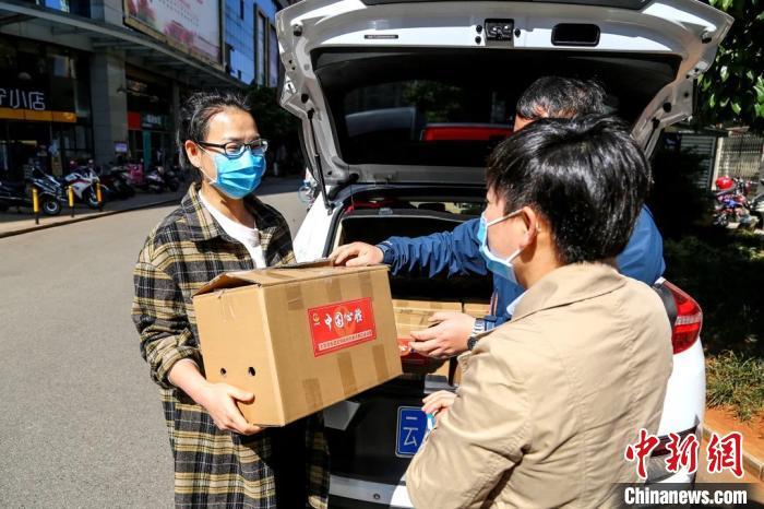 云南统一战线同心聚力战“疫” 捐款捐物近3亿
