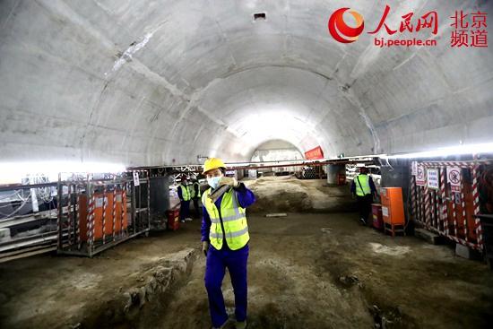 北京轨道交通建设实现全面复工 4万名返岗人员实名制管理