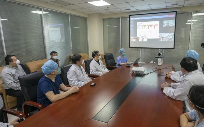 北京医疗队在武汉65日，十个故事