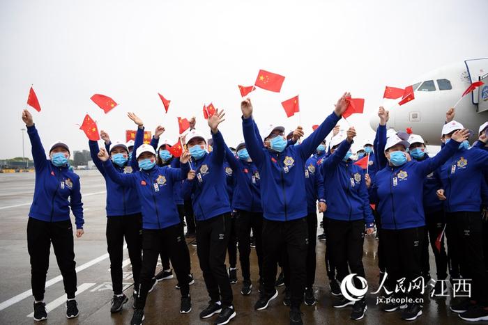 高清图：江西省第六批支援湖北医疗队凯旋
