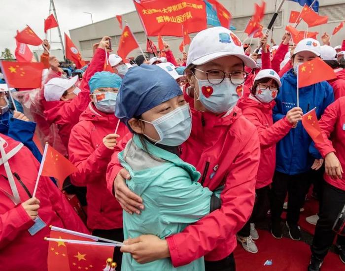 【泪目】撤离雷神山，这段塔台对话太感人……