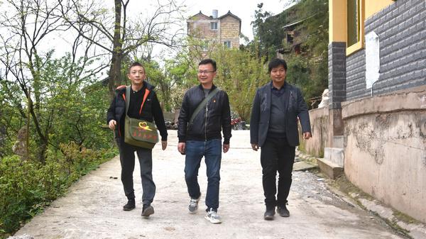贵州民大倾力帮扶报京乡：让致富之花开遍侗乡苗寨（组图）