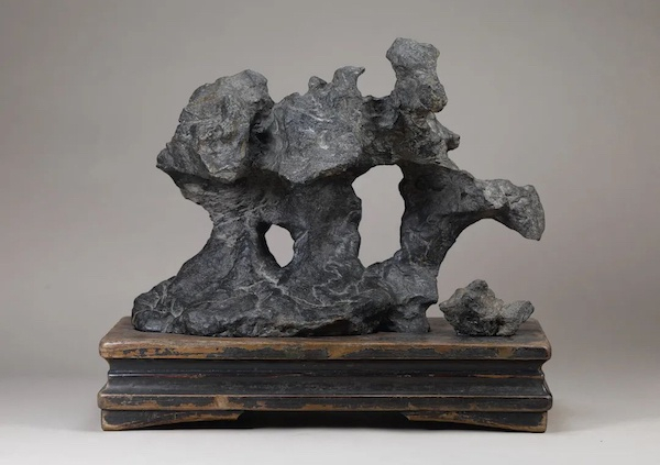 图：“卷浪石”博山文石