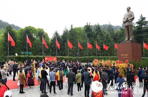 湖南各大文旅场馆逐步复苏 游客有序“打卡”刷赞