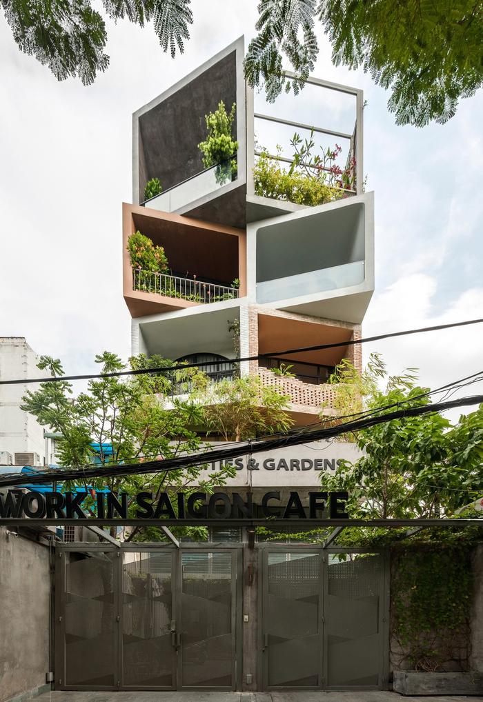 交互堆叠的盒子——越南“花园城市”公寓