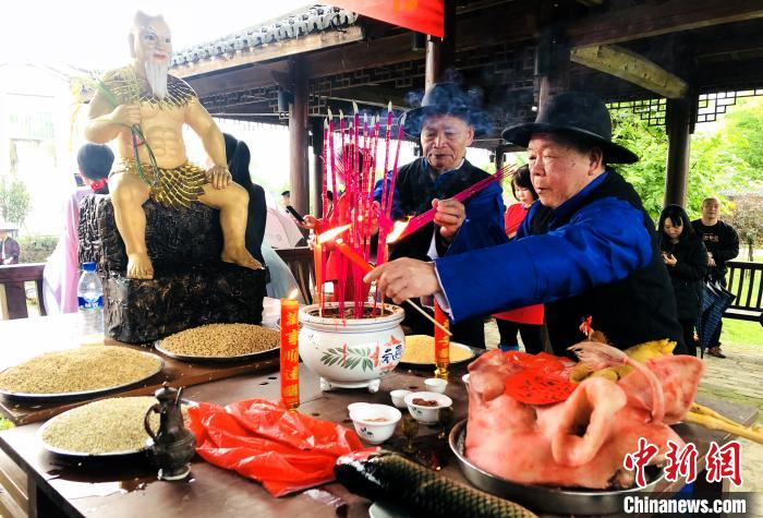     祭祀神农活动现场。 连城县融媒体中心供图