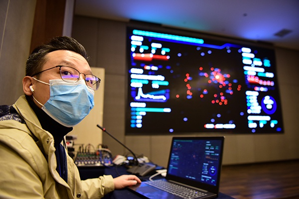 这是2月12日拍摄的郑州市一体化疫情防控数据平台。新华社 资料图