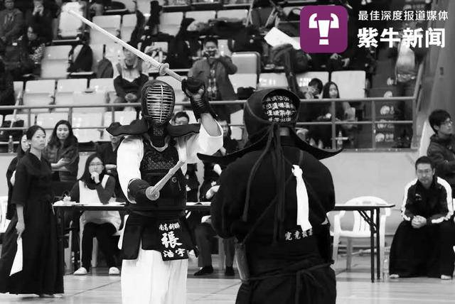张浩宇在剑道比赛中