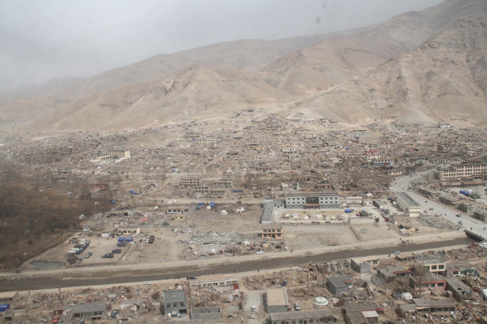 2010年4月18日，航拍玉树。新华社发（苟宝刚摄）