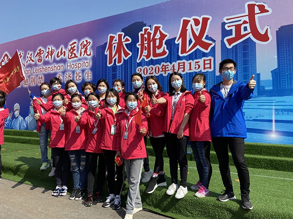 仪式现场。澎湃新闻记者 赵思维 图