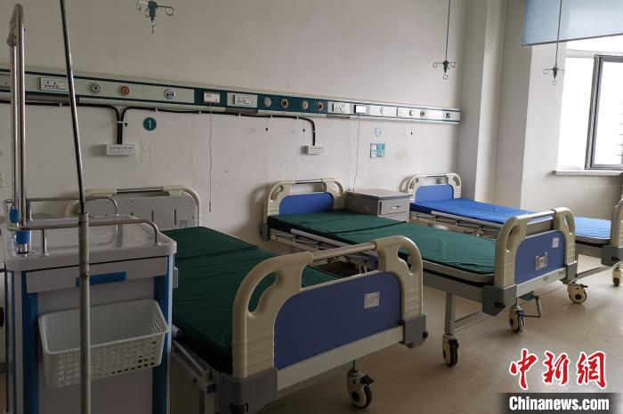 牡丹江红旗医院的病房改造区 王琳 摄