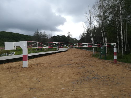 ▲这是绥芬河第一代国门（2019年9月摄）。新华社记者 马晓成 摄 