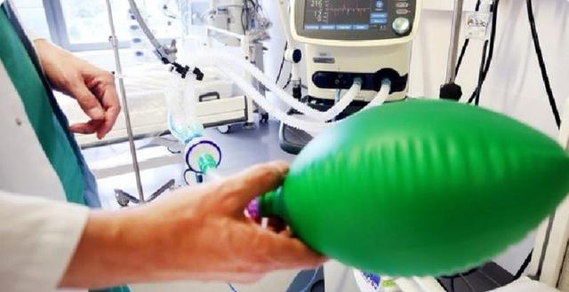 比利时90岁老妇患新冠肺炎去世 曾要求把呼吸机留给年轻人