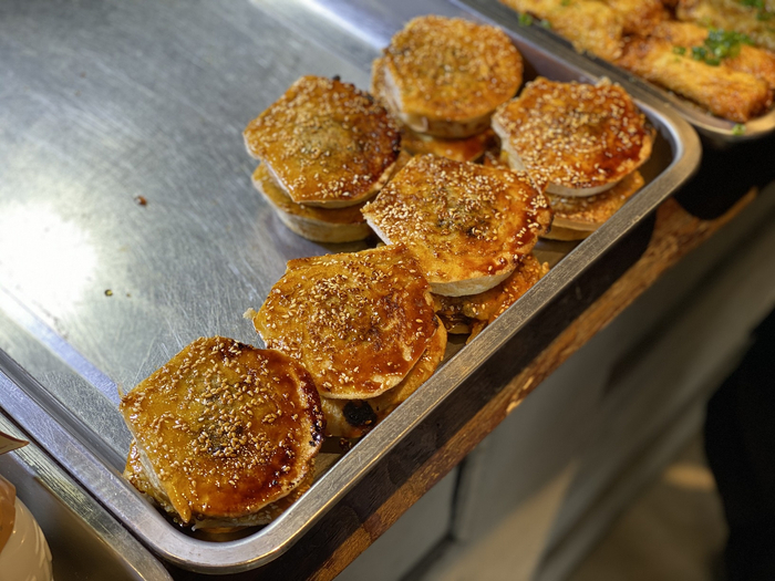 传承了千年的七宝“老味道”海棠糕。