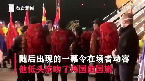 一夜间上千人死亡，2万人确诊，钟南山紧急出征：这次，换中国拯救世界！